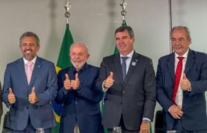 Governo do Ceará e BNDES assinam financiamento de R$ 1 bi para obras de saneamento e segurança hídrica em todo o Estado