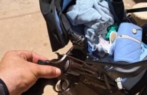 Polícia prende homem após encontrar droga e arma em carrinho de bebê com criança dentro, no Ceará