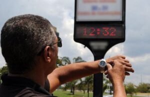 Governo avalia volta do horário de verão em meio à seca