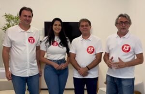 Acilon Gonçalves declara apoio de seu grupo político a Evandro Leitão