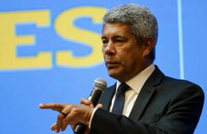 Governador da Bahia decreta três dias de luto após massacre em escola