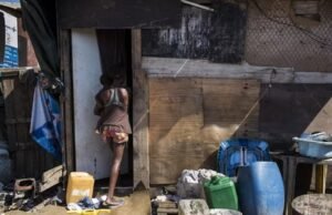 Pobreza eleva em 3 vezes risco de surgimento de ansiedade e depressão