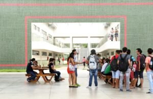 IFCE oferta 80 vagas em cursos técnicos integrados ao Ensino Médio; tempo de formação diminui de 4 para 3 anos em Quixadá