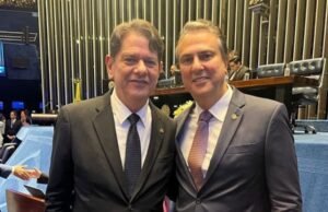 Camilo diz que permanece aliado de Cid e acredita em reconciliação entre senador e Elmano
