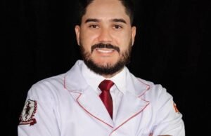 Ministério Público denuncia homens acusados de matar dentista dentro de consultório em Morada Nova