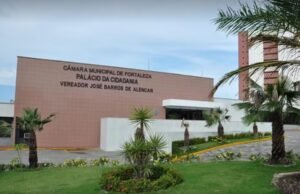 O reajuste parlamentar e a velocidade dos privilégios