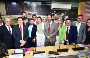 “Honrarei a confiança depositada”, agradece Onélia Santana após aprovação da indicação para o TCE-CE