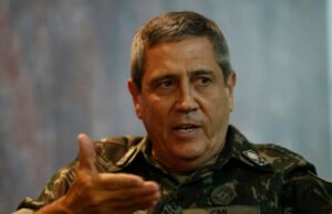 Ex-ministro Braga Netto tem prisão preventiva mantida após audiência de custódia