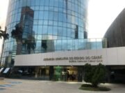 Deputado do Ceará é alvo de operação por suspeita de usar salários de assessores para pagar agiota