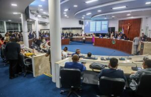 Câmara de Fortaleza aprova fim da Taxa do Lixo e cria parcelamento de dívidas para quem não pagou tributo