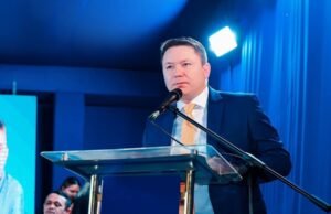 Prefeito e vice de Senador Sá têm mandatos cassados pelo TRE-CE