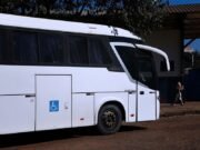 Prefeitura de Quixadá suspende transporte de pacientes que fazem tratamentos de saúde em outras cidades