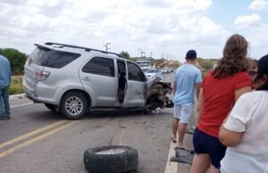 Delegado de Polícia Civil de Quixeramobim e escrivão se envolvem em acidente no município