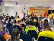 Com salário atrasado, terceirizados da Prefeitura de Fortaleza se reúnem no Seeaconce