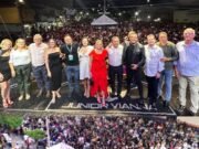 Desejo de Menina e Jr. Viana levam multidão a Banabuiú no aniversário de 37 anos do município