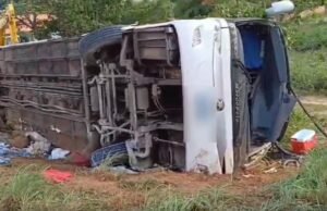 Ônibus que saiu do Ceará com destino a São Paulo tomba e deixa sete mortos; uma das vítimas era de Tauá
