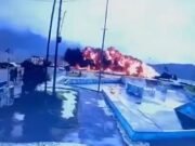 Avião explode após sair de pista e cai no mar em Ubatuba; piloto morre