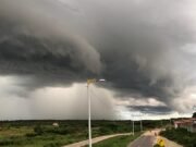 Inmet renova aviso e todas as cidades do Ceará podem registrar chuvas e ventos intensos até esta quinta, 16