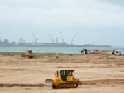 Com investimento de R$ 430 milhões, novo Parque de Tancagem tem pedra fundamental lançada no Porto do Pecém