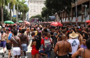 Pré-Carnaval de Fortaleza movimenta a cidade com programação diversificada