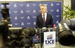 Tempo médio de julgamentos de processos no Ceará reduziu pela metade, diz presidente do TJCE