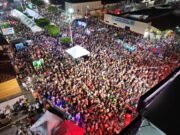 Tradição: Carnaval das Águas em Banabuiú atrai foliões de todo o Ceará