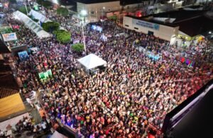 Tradição: Carnaval das Águas em Banabuiú atrai foliões de todo o Ceará