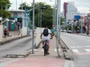 Comércio reduz na Avenida Bezerra de Menezes e causa pode estar associada a mudanças na infraestrutura e insegurança