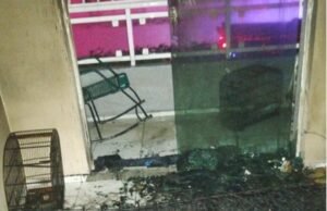 Casa pega fogo após moradores acenderem vela durante apagão em Quixadá