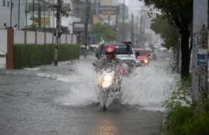 Mais de 100 cidades do Ceará têm início de Carnaval chuvoso
