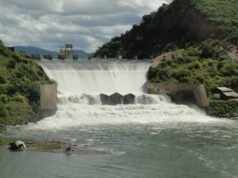 Açude Orós, segundo maior reservatório do Ceará, sangra após 14 anos