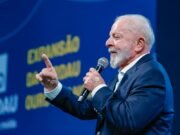 Se a canoa não virar, olê olê olê olá, eu chego lá