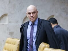 Moraes aciona STM para julgar perda de patente de Bolsonaro e militares condenados na trama golpista