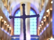 Cruz da primeira missa no Brasil chega a Fortaleza nesta sexta-feira, 25