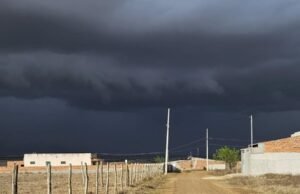 Ceará pode ser atingido por chuvas e ventos intensos até esta terça-feira, 22