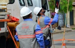 Ouvintes, internautas e telespectadores são contra renovação de contrato da Enel no Ceará