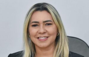 STF derruba decisão e vereadora Karlinda Coelho retorna ao cargo de presidente da Câmara de Canindé