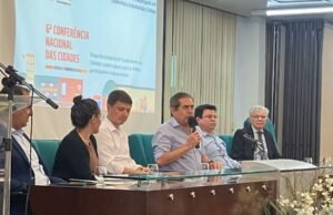 Secretaria das Cidades realiza seminário preparatório em Quixeramobim para Conferências Municipais