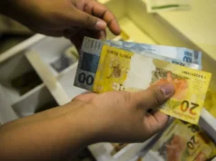 13º dos servidores estaduais do Ceará será antecipado para 17 de dezembro