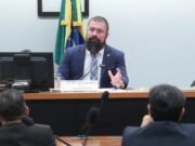 Comissão da Câmara aprova projeto que desarma segurança pessoal de Lula e ministros