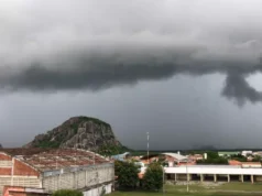 96 cidades do Ceará podem registrar chuvas e ventos intensos até quinta, 5