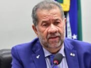 Maioria dos brasileiros quer demissão de Carlos Lupi após escândalo no INSS, aponta pesquisa