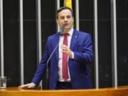 Wagner diz não acreditar em candidatura de Ciro ao Governo do Ceará, mas defende união da oposição contra governistas