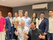 André Fernandes volta à cena política e elogia Ciro Gomes após ex-governador se reunir com nomes da oposição