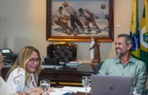 Márcia Zomin se reúne com Elmano de Freitas e conquista novos investimentos para Senador Pompeu