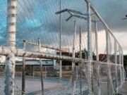 Praça Mais Infância do bairro Renascer, em Quixadá, volta a ser alvo de denúncia por abandono da gestão municipal