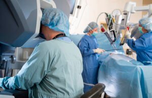 Ceará realiza primeira cirurgia torácica robótica pelo SUS para tratar câncer de pulmão