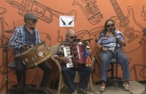 Grupo “Tô Nem Vendo” se apresenta na Semana Cego Aderaldo com patrocínio do BNB