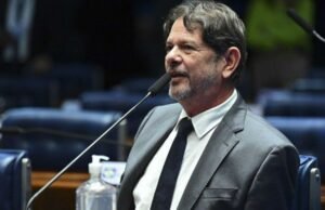 Cid Gomes relata projeto que vai repassar mais de R$ 600 milhões para a Transnordestina