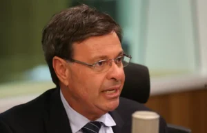 Ex-ministro Gilson Machado é preso pela PF